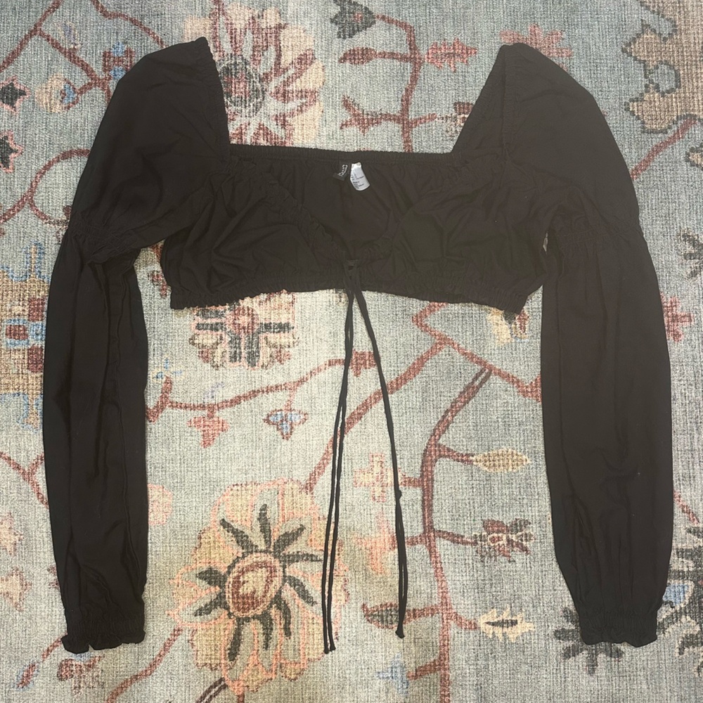 H&M Stylish Black Off-Shoulder Jumpsuit